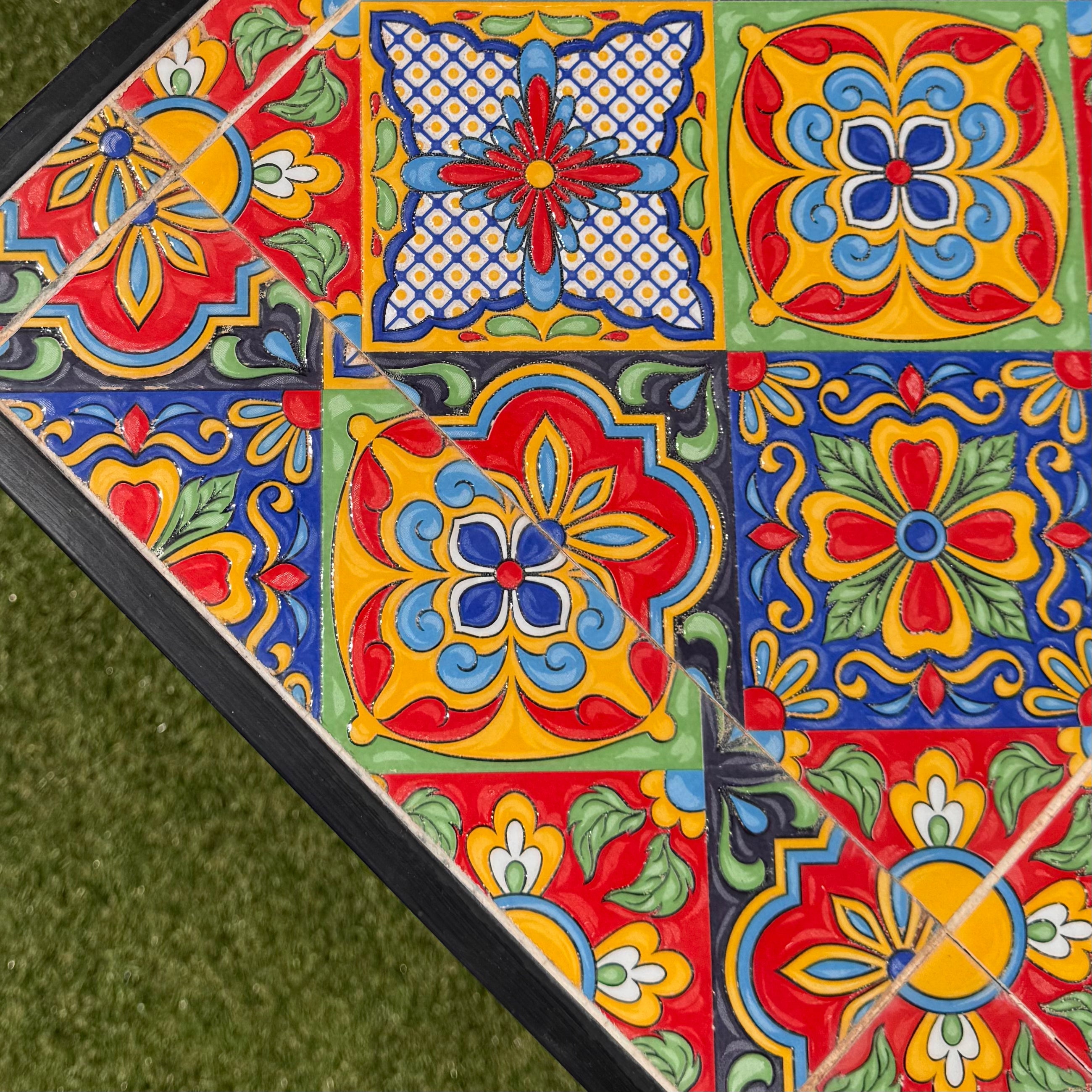 Tavolo quadrato da giardino in metallo con mosaico - Trapani