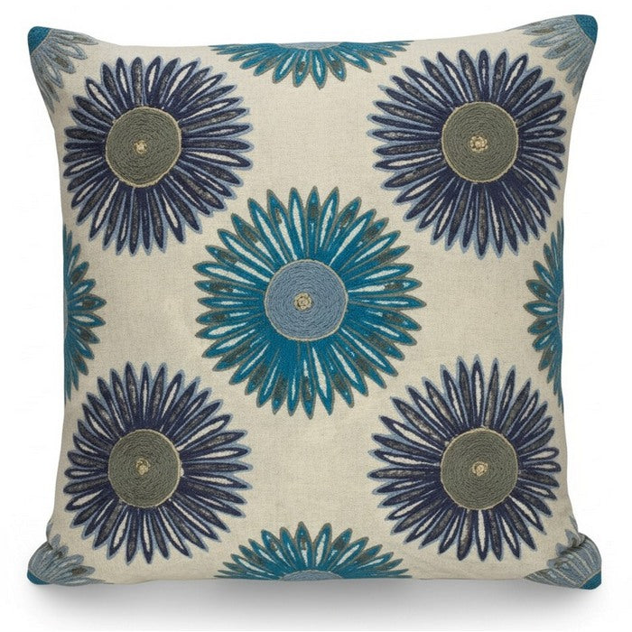 Cuscino in cotone con ricami colorati 45x45