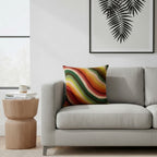 Cuscino in lana acrilica con ricamo onde colorate 45x45 cm