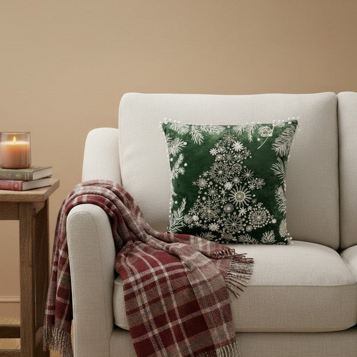 Cuscino in cotone con ricami e decorazioni in rilievo 45x45 cm - Albero natale bianco