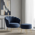 Set poltrona e pouf in velluto con gambe in metallo cromato oro