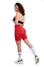 Shorts carminio modello EVA a vita alta senza cuciture